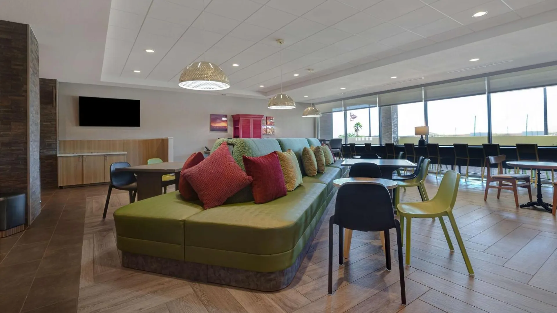 Home2 Suites By Hilton Las Vegas Northwest 3*,