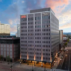 Hotel Hampton & Downtown Convention Center ***