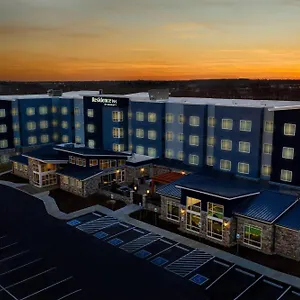 Hotel By Marriott Old Henry ***